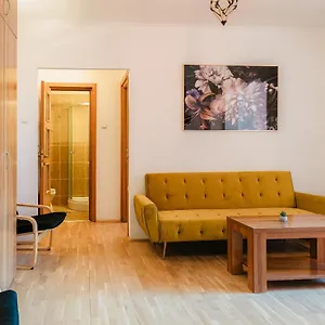 Romanian Athenaeum 1br With Amazing View Apartment