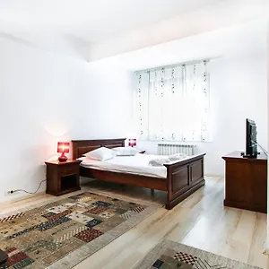 Garden Oasis Apartament